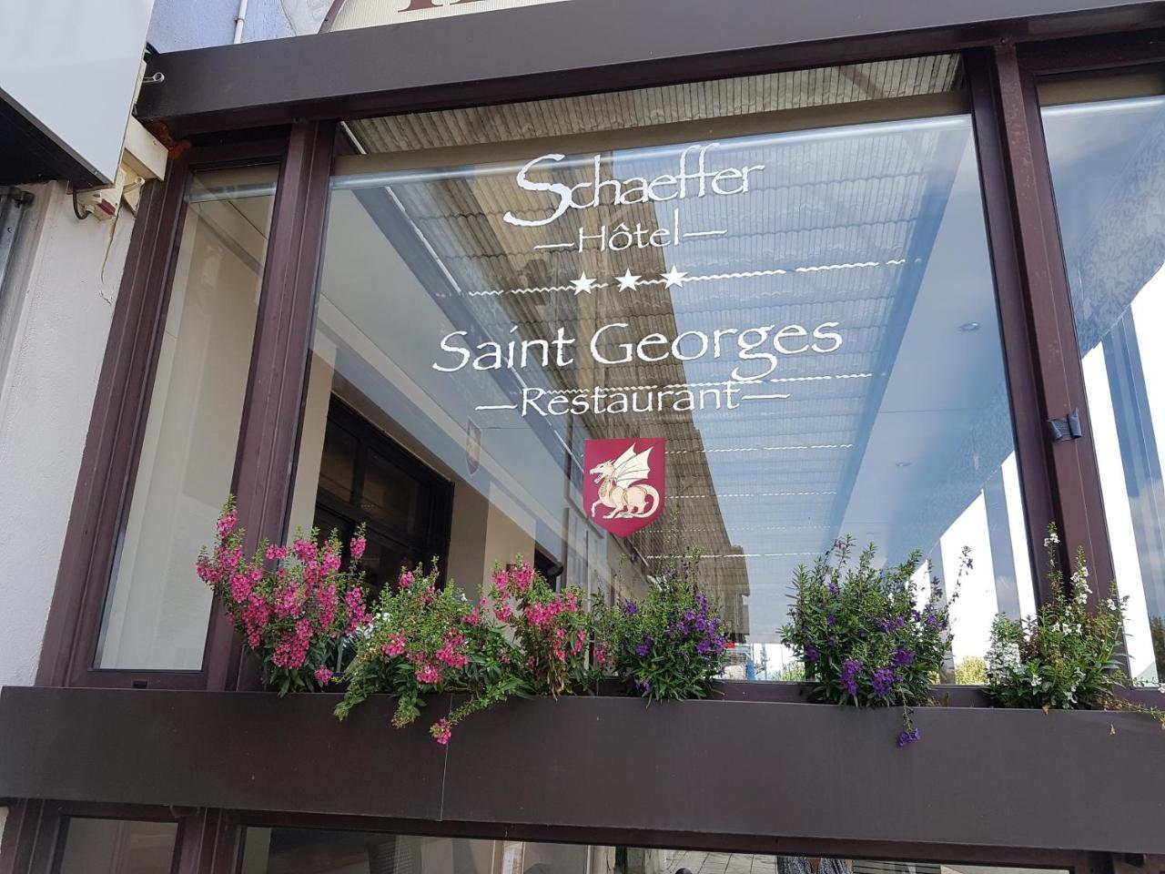 Logis Hotel Schaeffer- Restaurant Le Saint Georges Serrieres (Ardeche) Exterior foto